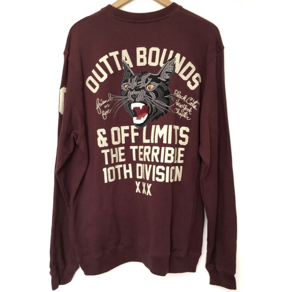 10 Deep Maroon Black Cats Outta Bounds Sweatshirt - Picture 1 of 7